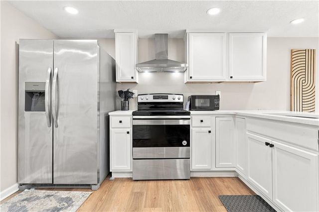 8804 E 47th Street, Kansas City, MO 64129