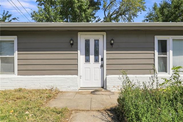 8804 E 47th Street, Kansas City, MO 64129