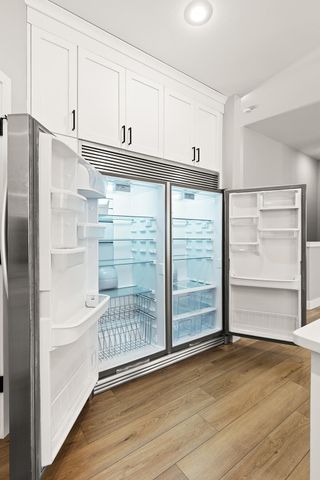 5996 S Holland Avenue, Springfield, MO 65810