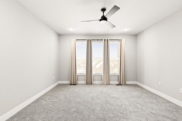 5996 S Holland Avenue, Springfield, MO 65810