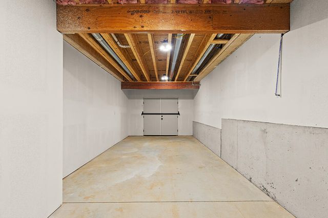 5996 S Holland Avenue, Springfield, MO 65810