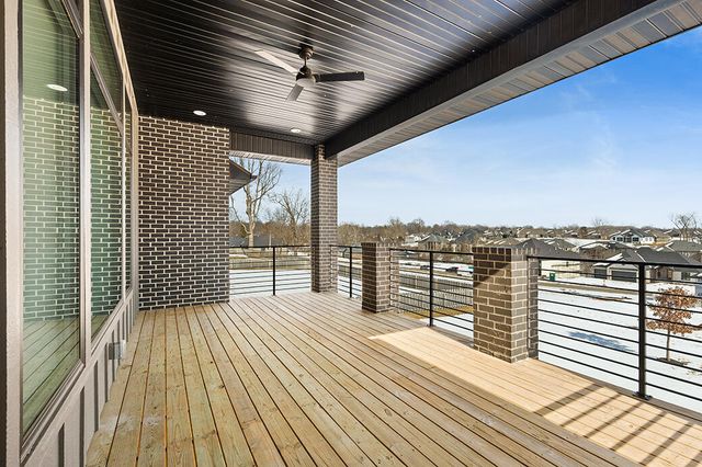 5996 S Holland Avenue, Springfield, MO 65810