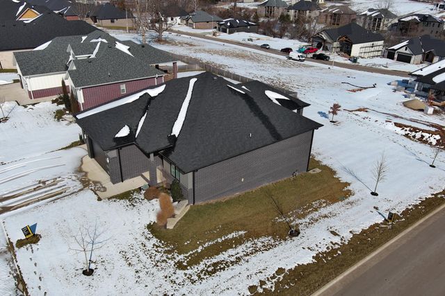 5996 S Holland Avenue, Springfield, MO 65810