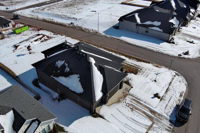 5996 S Holland Avenue, Springfield, MO 65810