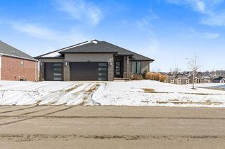 5996 S Holland Avenue, Springfield, MO 65810