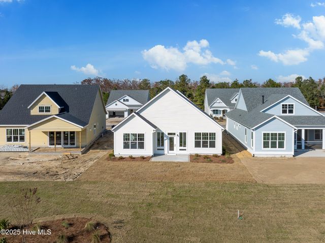 6016 Calvada Circle, Leland, NC 28451
