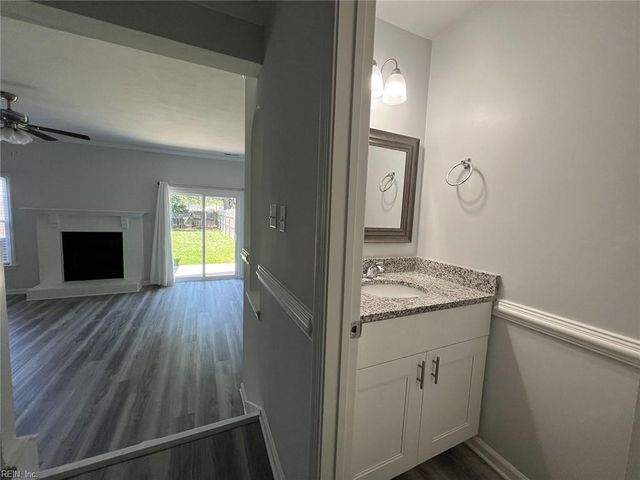 317 Gambrill CT, Virginia Beach, VA 23462