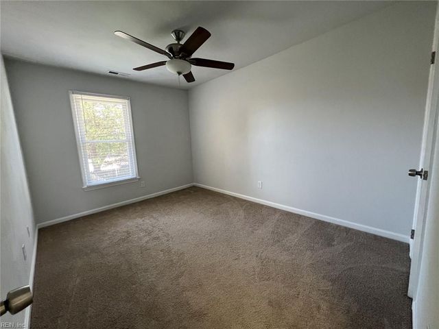 317 Gambrill CT, Virginia Beach, VA 23462