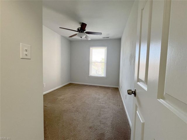 317 Gambrill CT, Virginia Beach, VA 23462