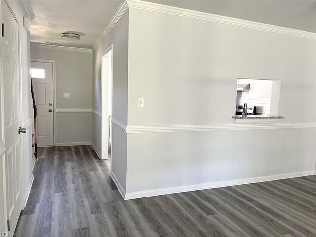 317 Gambrill CT, Virginia Beach, VA 23462