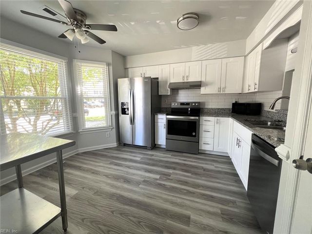 317 Gambrill CT, Virginia Beach, VA 23462