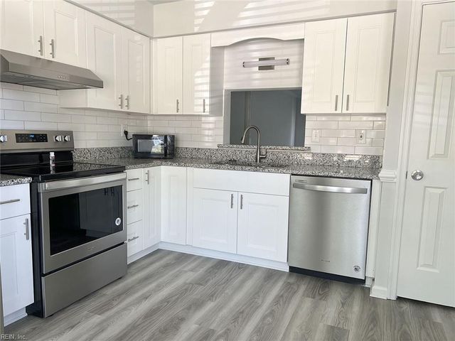 317 Gambrill CT, Virginia Beach, VA 23462