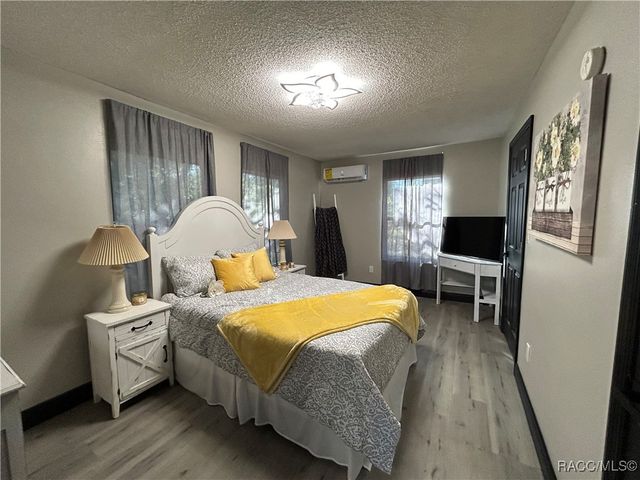 601 W Dampier Street, Inverness, FL 34450