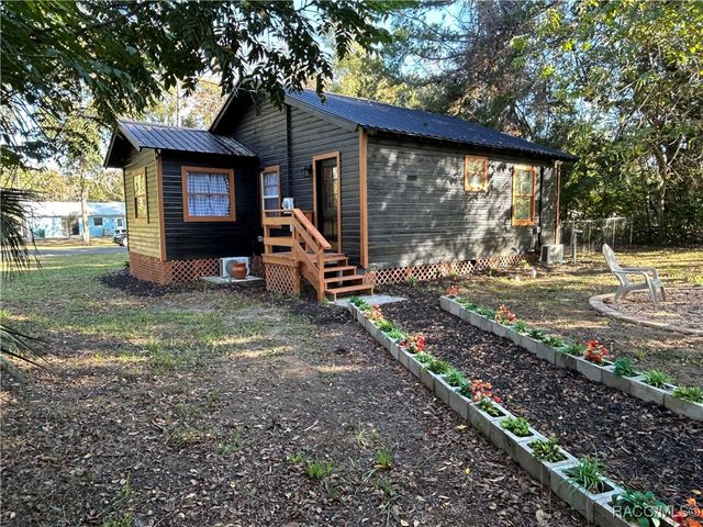 601 W Dampier Street, Inverness, FL 34450