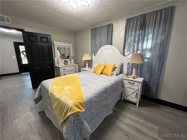 601 W Dampier Street, Inverness, FL 34450