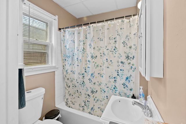 21 Franklin Street, Woburn, MA 01801