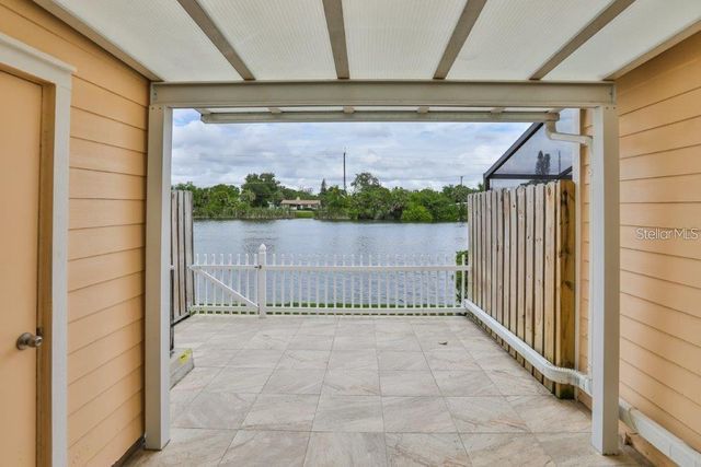 3355 W WYOMING CIRCLE, Tampa, FL 33611