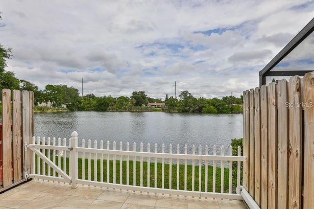 3355 W WYOMING CIRCLE, Tampa, FL 33611