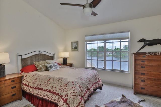 3355 W WYOMING CIRCLE, Tampa, FL 33611