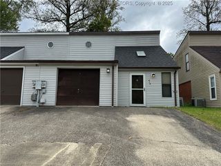 418 Donna Drive, St Albans, WV 25177