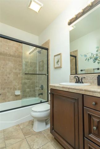 21929 Cortina, Chatsworth, CA 91311