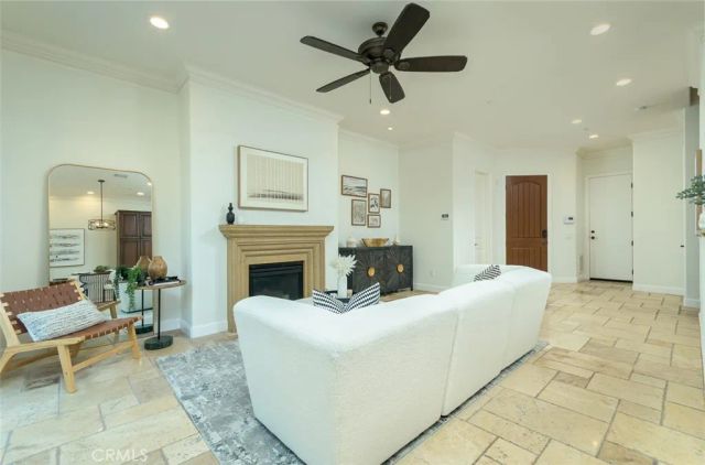 21929 Cortina, Chatsworth, CA 91311