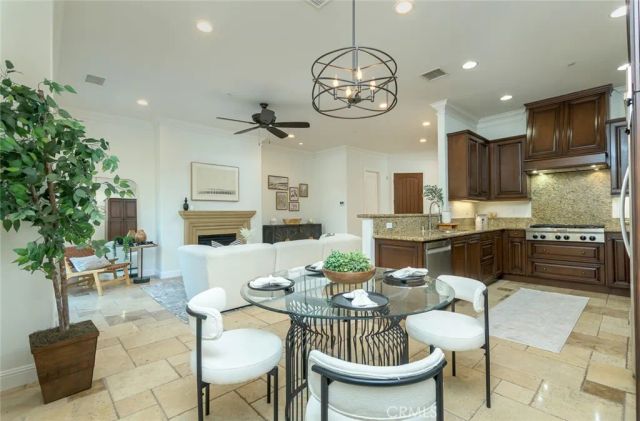 21929 Cortina, Chatsworth, CA 91311