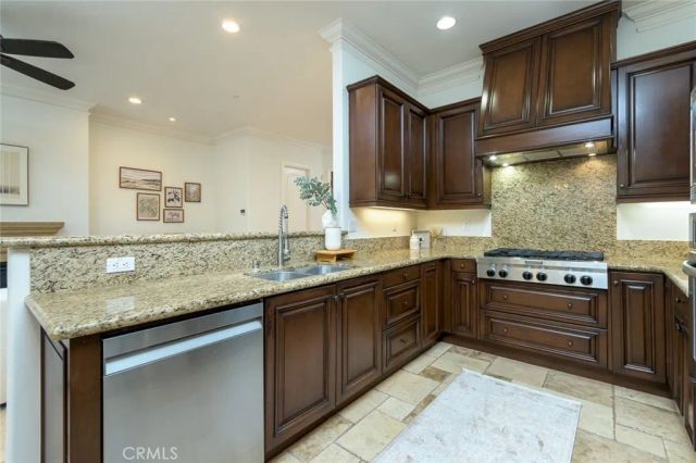 21929 Cortina, Chatsworth, CA 91311
