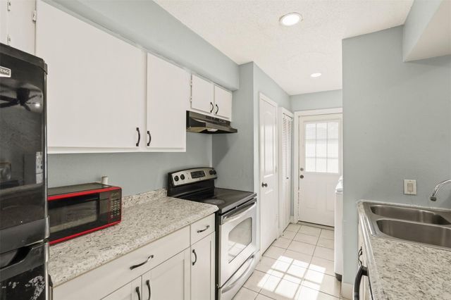9458 Neuens Road 9458, Houston, TX 77080