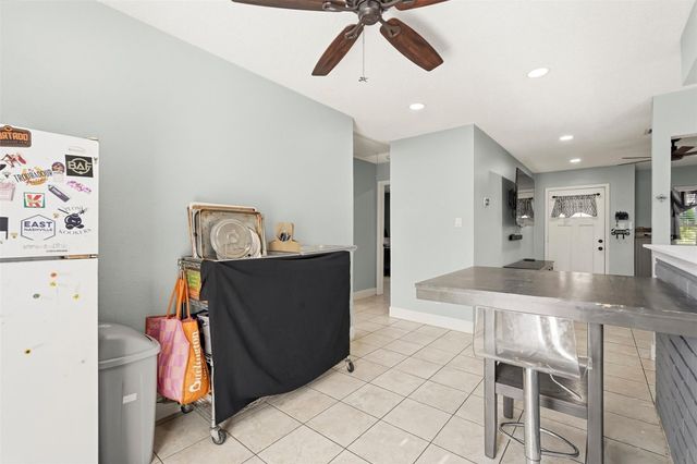 9458 Neuens Road 9458, Houston, TX 77080