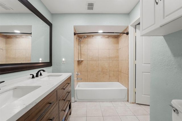 9458 Neuens Road 9458, Houston, TX 77080