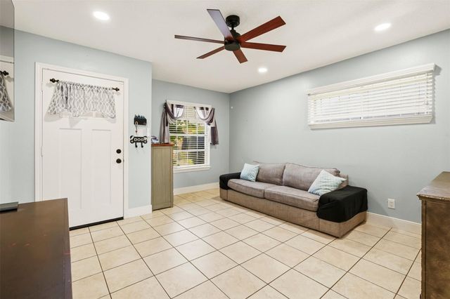 9458 Neuens Road 9458, Houston, TX 77080