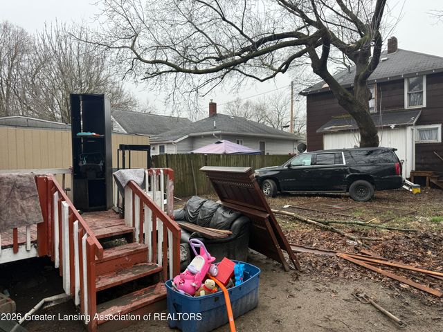 1131 Farrand Street, Lansing, MI 48906