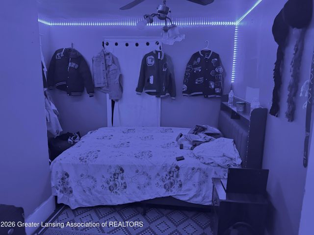 1131 Farrand Street, Lansing, MI 48906