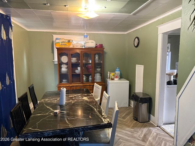 1131 Farrand Street, Lansing, MI 48906