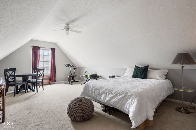 18848 Edwards Grove Drive, Noblesville, IN 46062