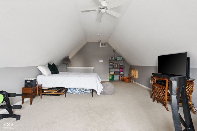 18848 Edwards Grove Drive, Noblesville, IN 46062