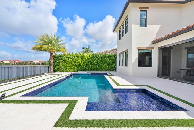 8775 E Baypoint Circle, Parkland, FL 33076