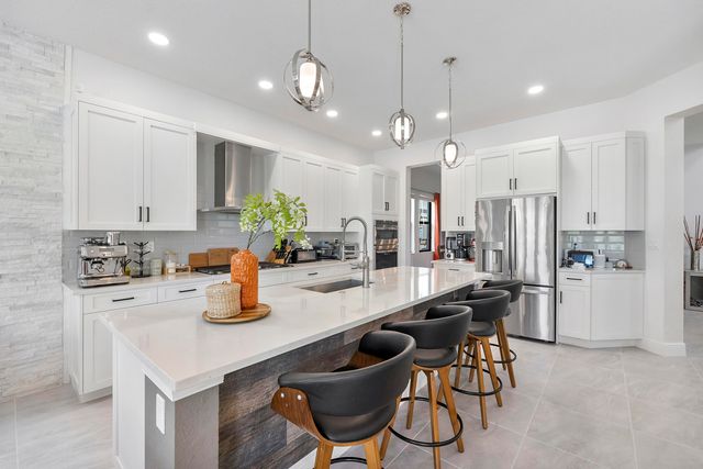 8775 E Baypoint Circle, Parkland, FL 33076