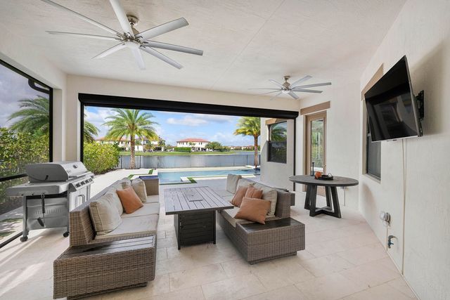 8775 E Baypoint Circle, Parkland, FL 33076