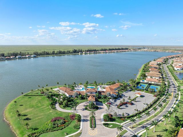 8775 E Baypoint Circle, Parkland, FL 33076