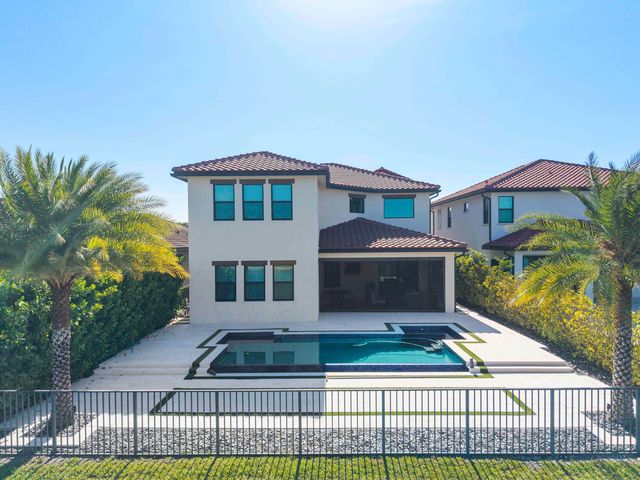 8775 E Baypoint Circle, Parkland, FL 33076