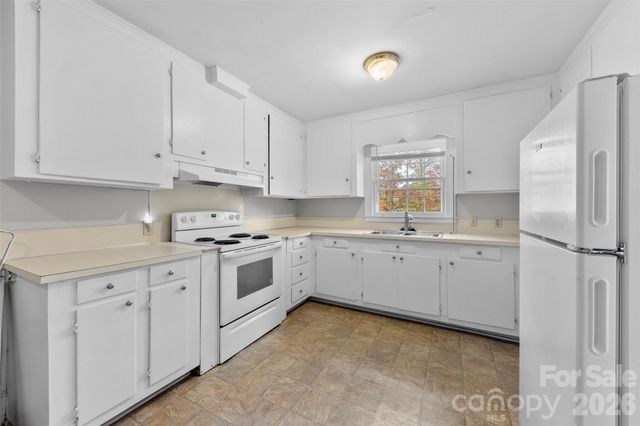 405 Belmont Mount Holly Road, Belmont, NC 28012