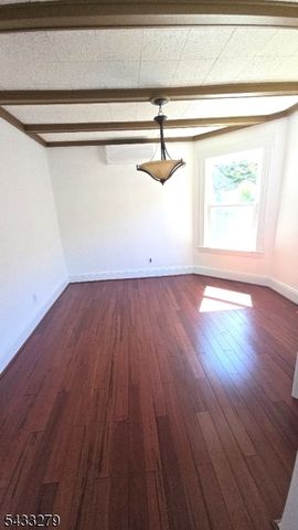362 Columbia Blvd, Wood-ridge Boro, NJ 07075