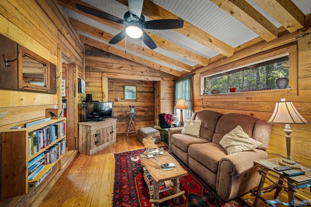 501 Road 9012, Mentone, AL 35984