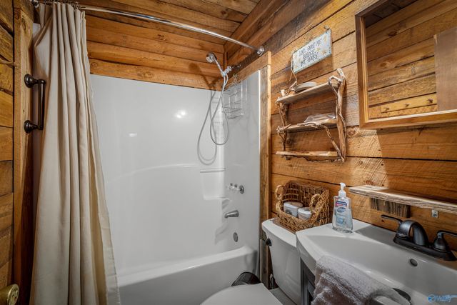 501 Road 9012, Mentone, AL 35984