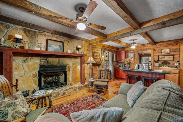 501 Road 9012, Mentone, AL 35984