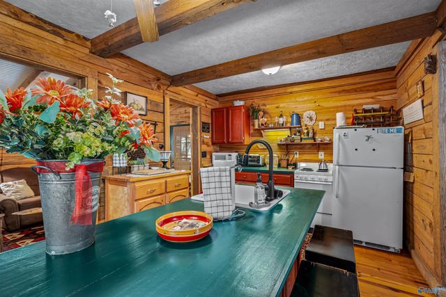 501 Road 9012, Mentone, AL 35984