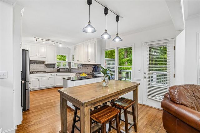 706 Braidwood Ridge NW, Acworth, GA 30101