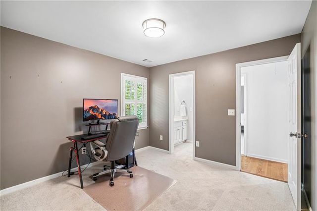 706 Braidwood Ridge NW, Acworth, GA 30101